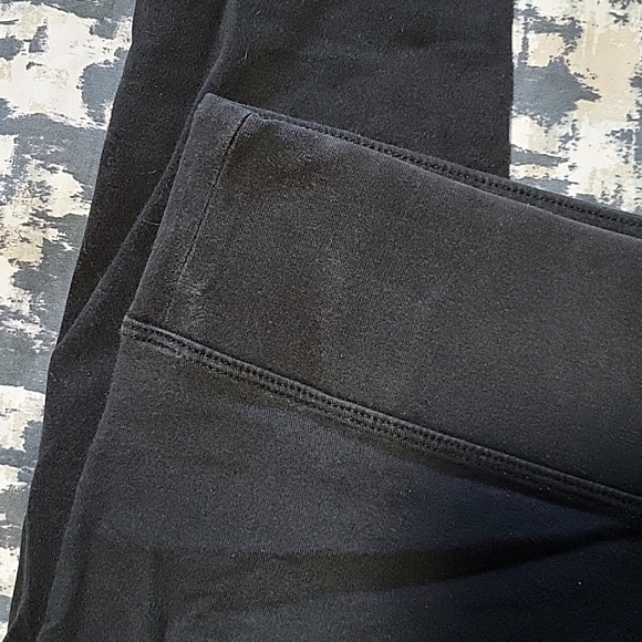 Pink yoga legging - Picture 5 of 7